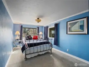 Main floor Primary bedroom