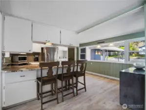 Countertop seating in the kitchen area