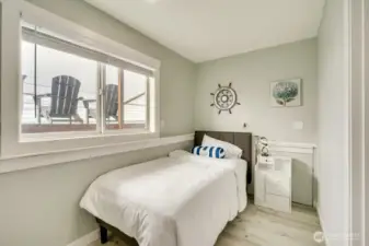 Lower Level Bonus Room