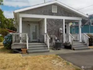 COVERED DECKS OFF BR AND UTILITY ENTRANCE