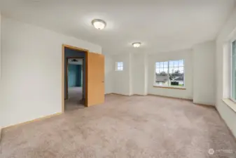 4th Bedroom/Bonus Room