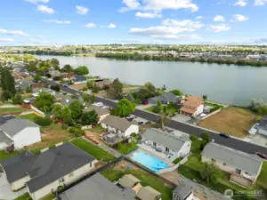 Unobstructed lake views