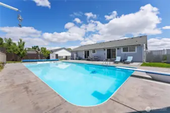 This backyard paradise is an entertaining delight!