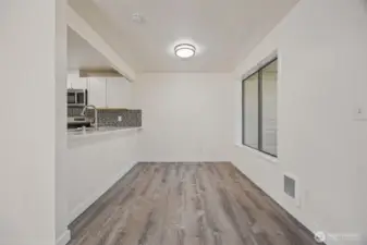 Open-concept dining area — perfect for everyday meals or entertaining.