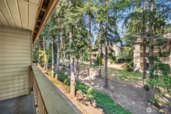 Deck space perfect for morning coffee or evening sunsets ???