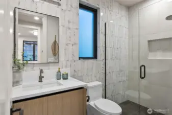 Three quarter bath on main