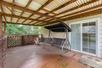 Covered back deck
