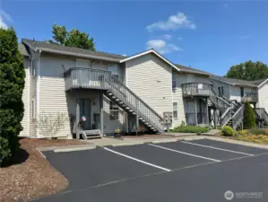 front of building pic 3