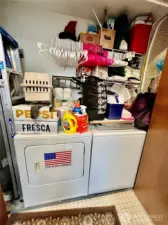 Unit 4 Washer/dryer
