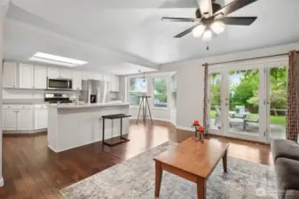 Plenty of space to move around in for entertaining or just quiet enjoyment
