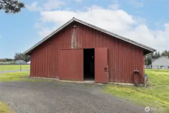 Barn