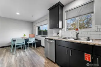~Kitchen flows in to Dining Area~
