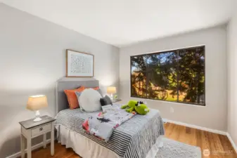 First bedroom.