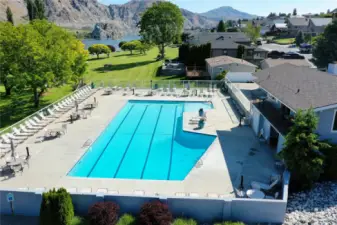 Community Heated Pool