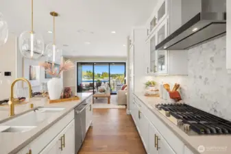 Photos of the Maryhill for illustration purposes only & are not of the Maryhill available for purchase. Home selections will vary.