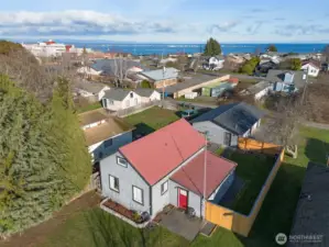 Great Proximity to Medical & Shopping