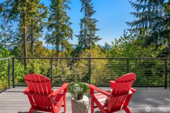 Imagine sipping morning coffee here. This deck views towards the Cascades.