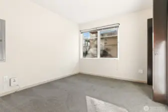 2nd guest bedroom