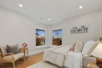 2nd Upstairs Bedroom