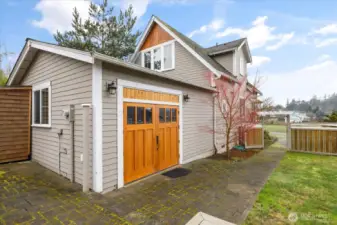 Man-gate out to the village green across the street....