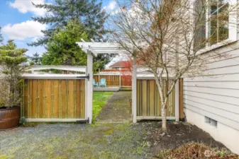 Cleverly designed fence can also be opened fully on the left, should you want to reclaim the garage for a car.
