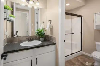 Entry level 3/4 bathroom