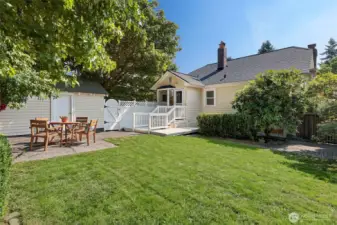 Ample backyard to relax.