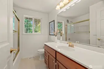 Main floor bath.