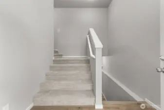 Photographs are for illustrative purposes only. Features, finishes, interior/exterior colors, landscaping and floorplan shown may vary from actual homes built.