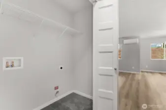 Photographs are for illustrative purposes only. Features, finishes, interior/exterior colors, landscaping and floorplan shown may vary from actual homes built.