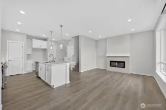 13205 NE 127th Way Unit D - Ready Now