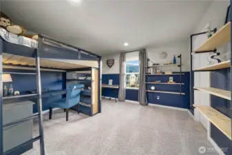 bedroom suite with walk in closet