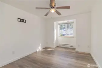 2nd Bedroom
