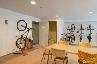 Commuity room