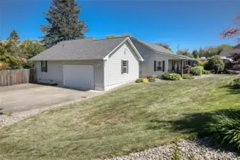 Front yard & Garage