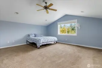 King Bed for perspective in Large Bonus Rooom