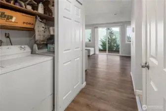 Units enjoy in-unit laundry