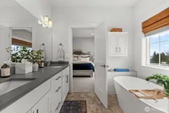 Double vanity and soaking tub in primary bath