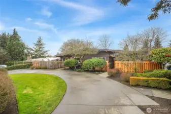 Front circular driveway- Off street parking for the two main units