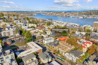Birds eye view of convenient location on Highland Dr with close proximity to 99, Seattle Center, S Lake Union, while being tucked away.