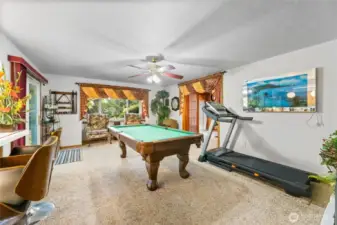 2nd Living Room