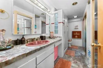 Her masterbath