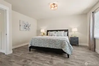 Beautiful and large primary suite!
