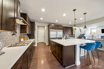 Gas range & double ovens