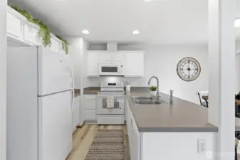 Perfectly sized kitchen for everyday living