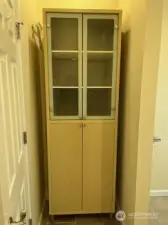 Closet for linens or ?