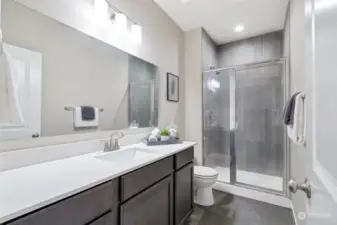 Bathroom2