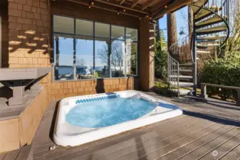 Covered back deck and hot tub