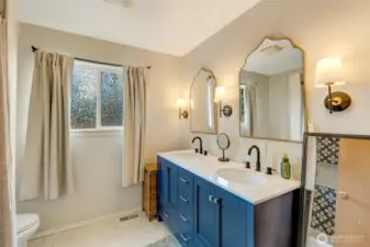 Freshly updated primary bathroom, double sink, large vanity with lots of storage