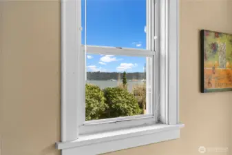 Views of the bay from all living area windows